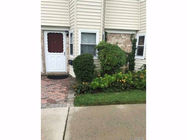 15 Harrison Ave - 15 Harrison Ave Amityville NY 11701 | Apartment Finder