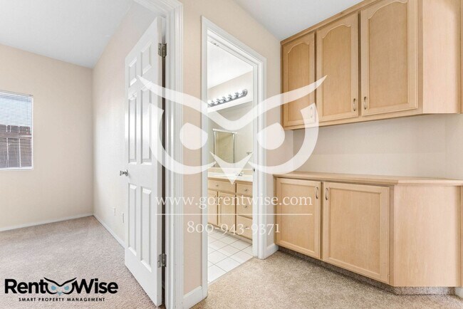 Building Photo - 406 Grenadine Way