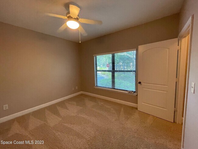 Building Photo - 6411 Borasco Dr