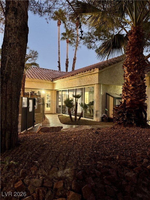 Building Photo - 3090 Tarpon