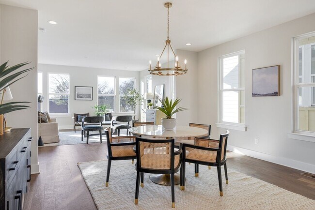 Building Photo - Welcome to The Becanni in Charlotte Park!