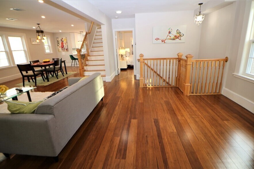 Building Photo - 318 Concord Ave