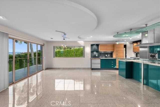 Building Photo - 809 Paseo Del Mar
