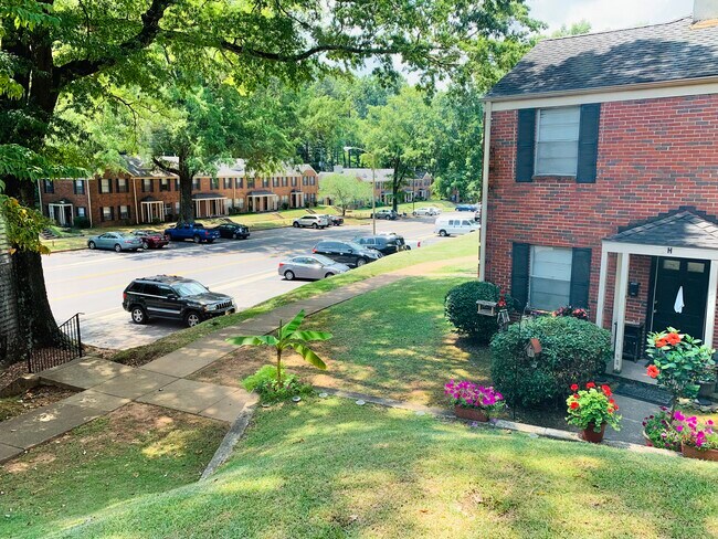 Exterior - 1630 Valley Ave