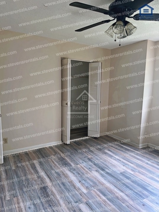 Building Photo - 4131 Wilkesview Dr