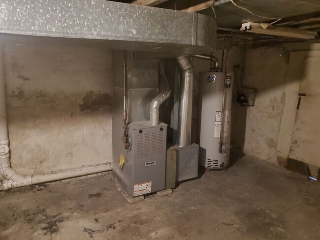 Building Photo - 3 Bedroom House in West Philadelphia