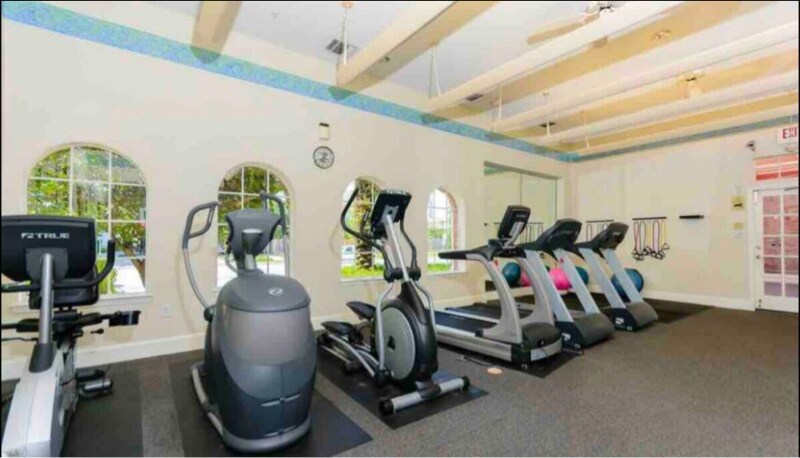 Building Photo - 501 Knights Run Ave