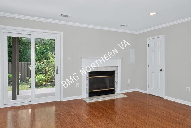 Building Photo - 6001 Keble Dr
