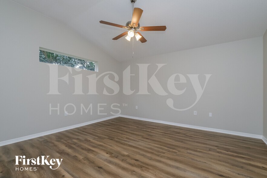 Building Photo - 10107 Arbor Run Dr