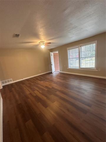 Building Photo - 1210 W Hall St