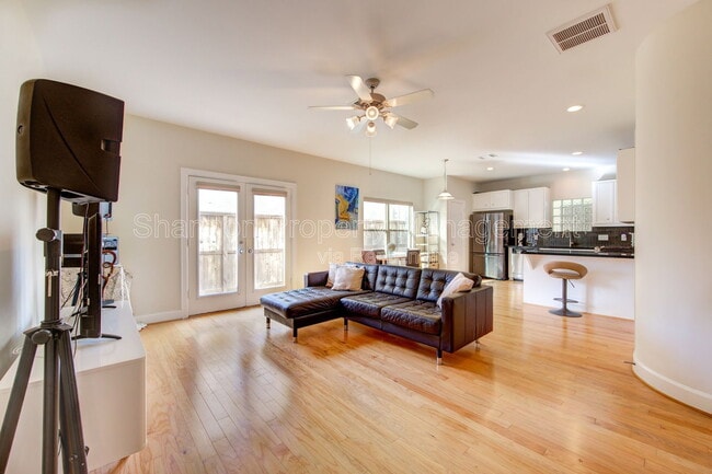 Building Photo - 3707 Main Poplar Dr