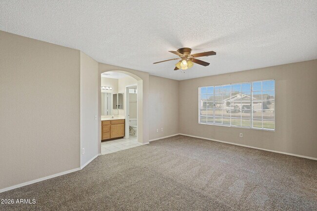 Building Photo - 8509 W Colter St