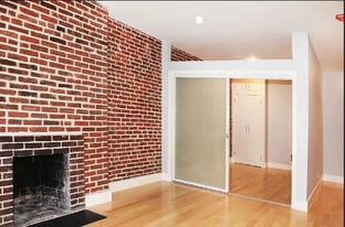Building Photo - 938 1st Ave
