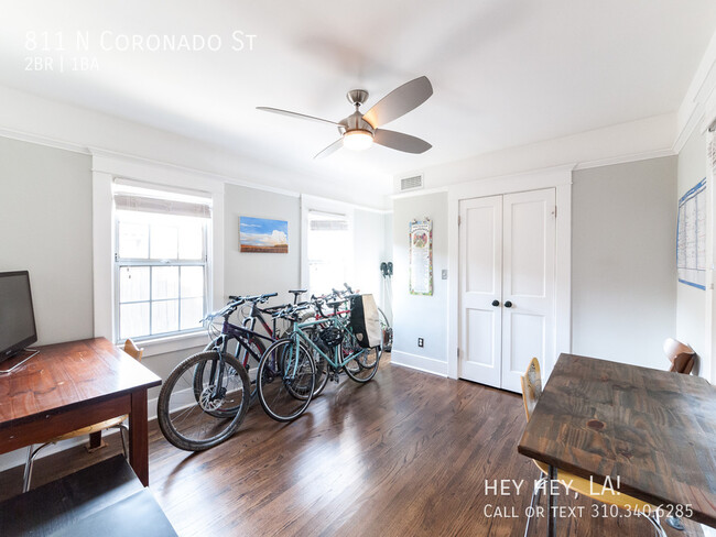 Building Photo - 811 N Coronado St