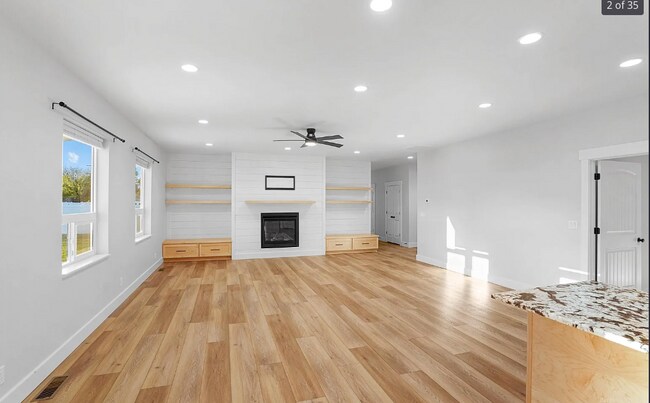 Building Photo - 520 Biscotti Lp