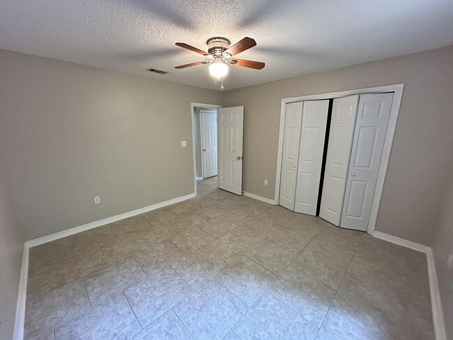 Building Photo - 4766 Melissa Cove