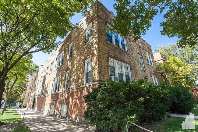 Building Photo - 3400 N Harding Ave