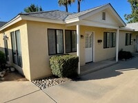 Building Photo - r328