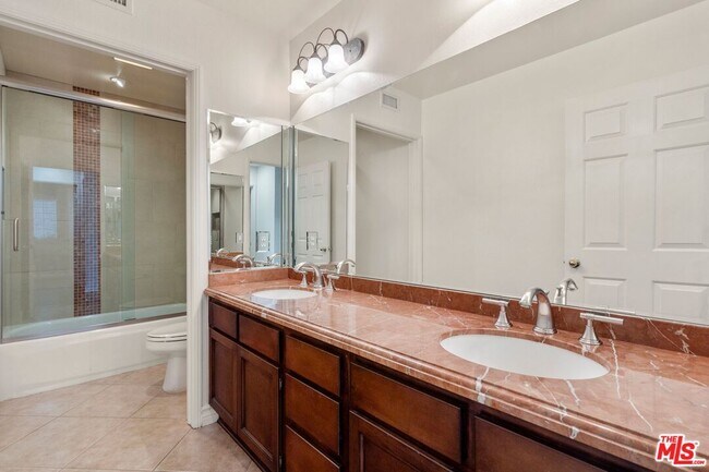 Building Photo - 24534 Stonegate Dr