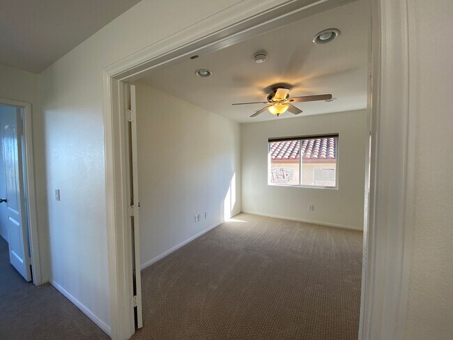 Building Photo - Gorgeous 4 Bedroom Carlsbad Home With A Stunning View and Solar!