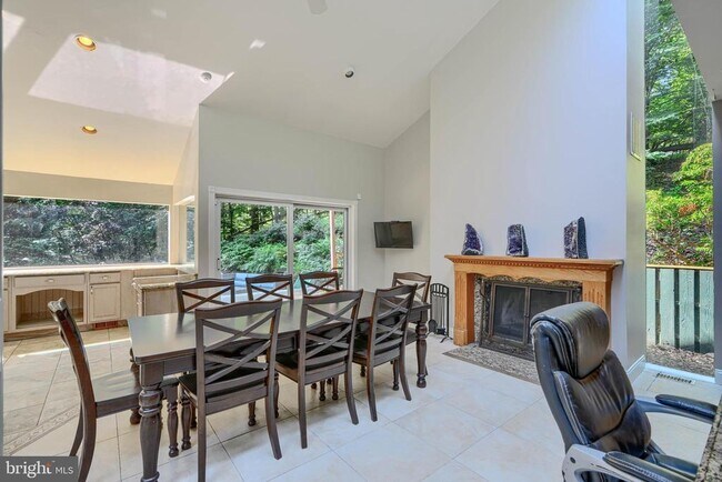 Building Photo - 2101 Tufton Ave