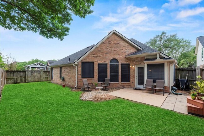 Building Photo - 2307 Millerton Ln