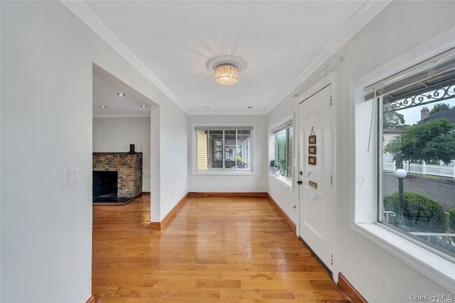 Building Photo - 109-21 215th St