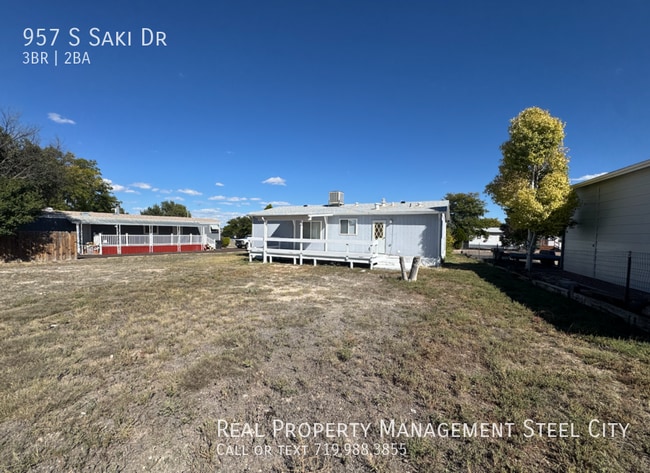 Building Photo - 957 S Saki Dr
