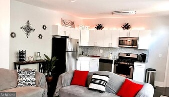 Building Photo - 4529 Wilde St