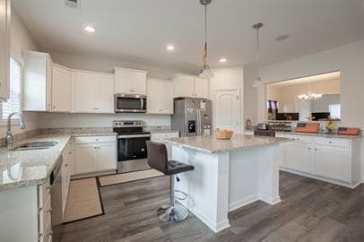 Building Photo - Available early April!