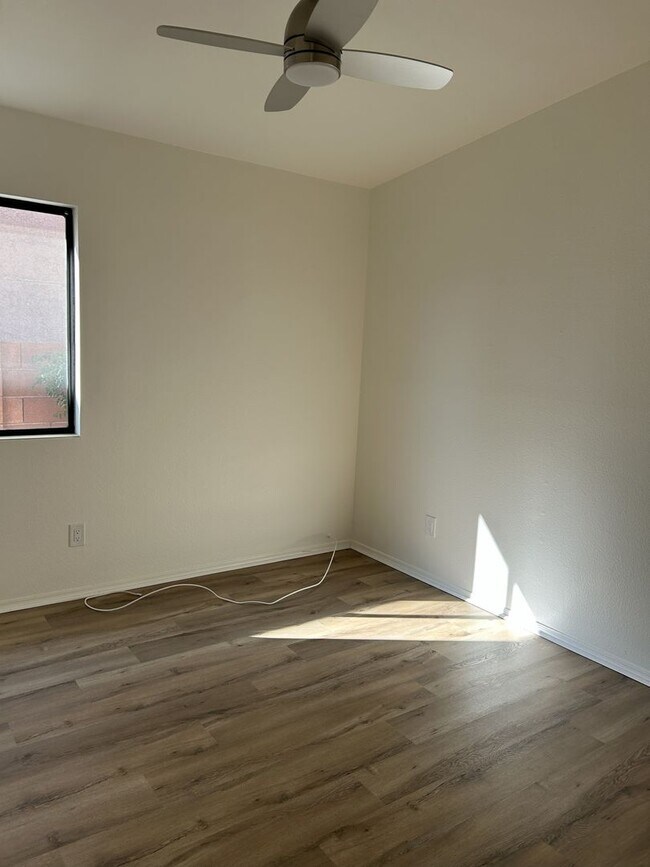 Building Photo - Unfurnished single story home in Villa Santa Rita Best Kept Secret.