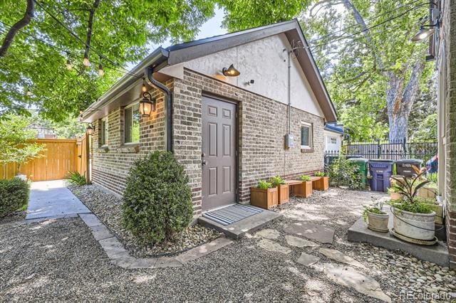 Building Photo - 2082 Cherry St