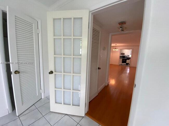 Building Photo - 1800 79th Street Causeway