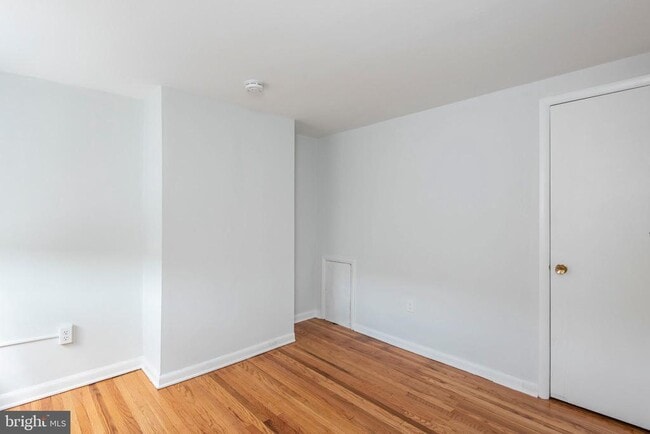 Building Photo - 3936 Delancey St