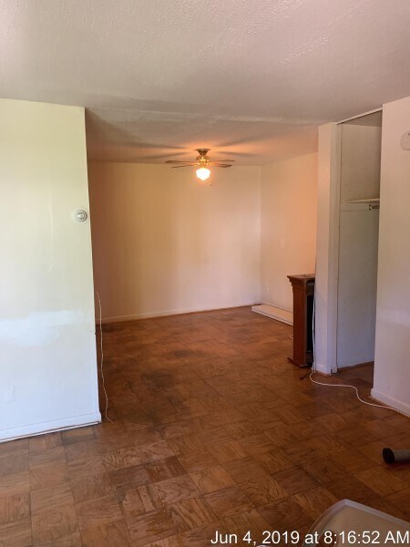 Building Photo - 6511 Brighton Ave