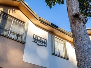 Building Photo - 9955 Westview Dr