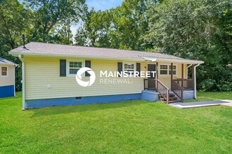 Building Photo - 3 Bedroom Pet-Friendly Home in Fairburn, G...