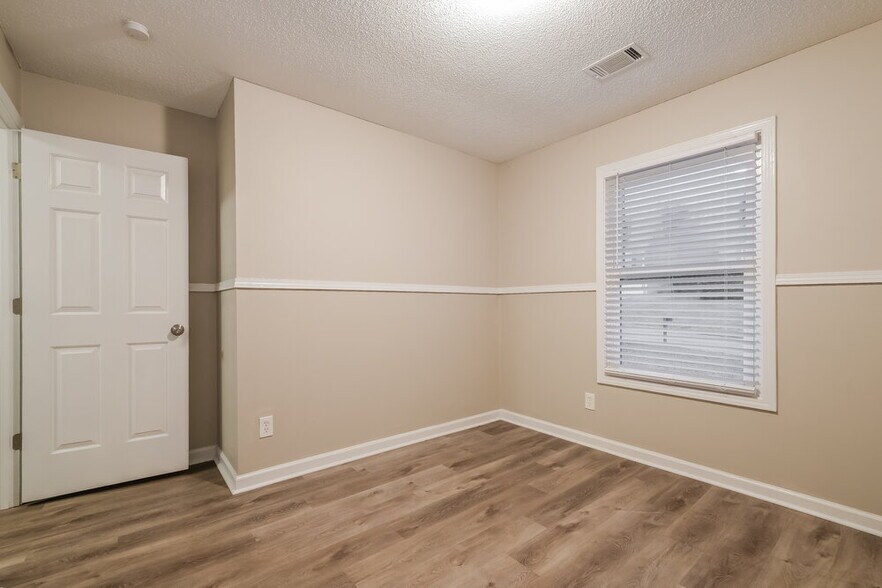 Building Photo - 4252 Brandy Ann Dr