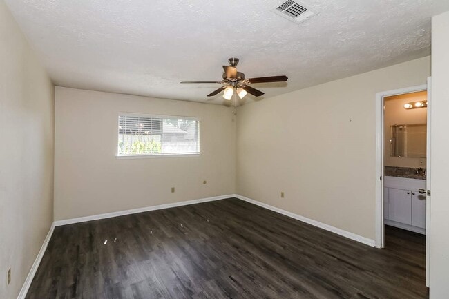 Building Photo - 8422 Bandridge Rd