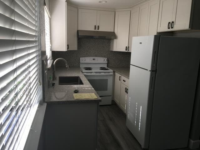 Building Photo - 502 Hope Terrace