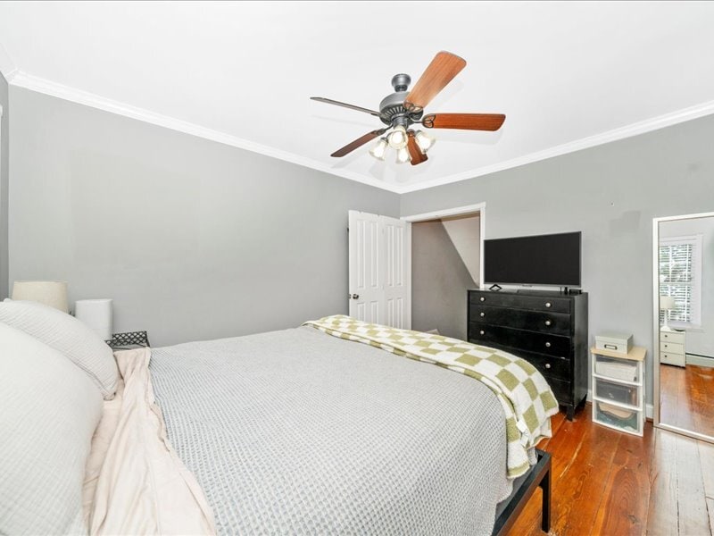 Building Photo - 313 S Market St