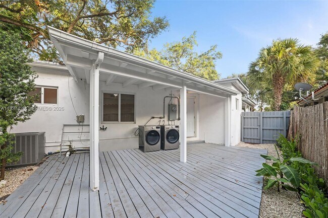 Building Photo - 3365 William Ave