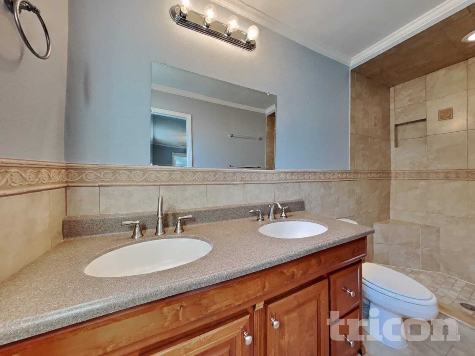 Building Photo - 10461 110th Way N