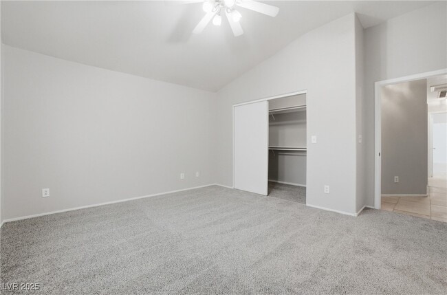 Building Photo - 5555 Airview Ct