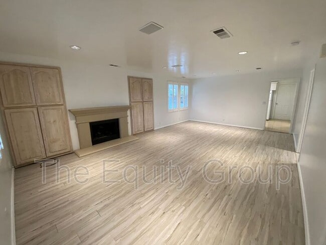 Building Photo - 26738 Rd 132