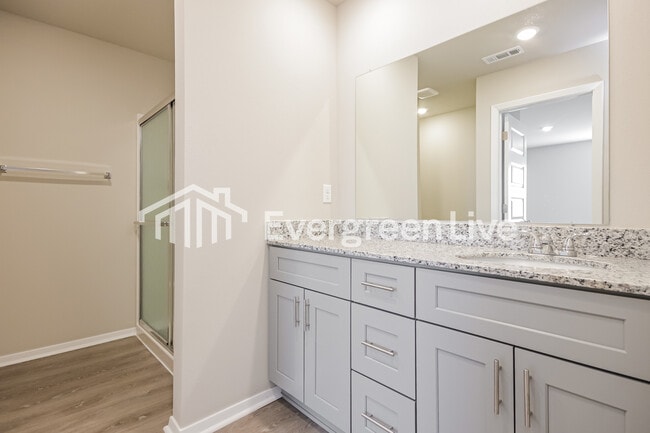 Building Photo - 2575 E Meramec St