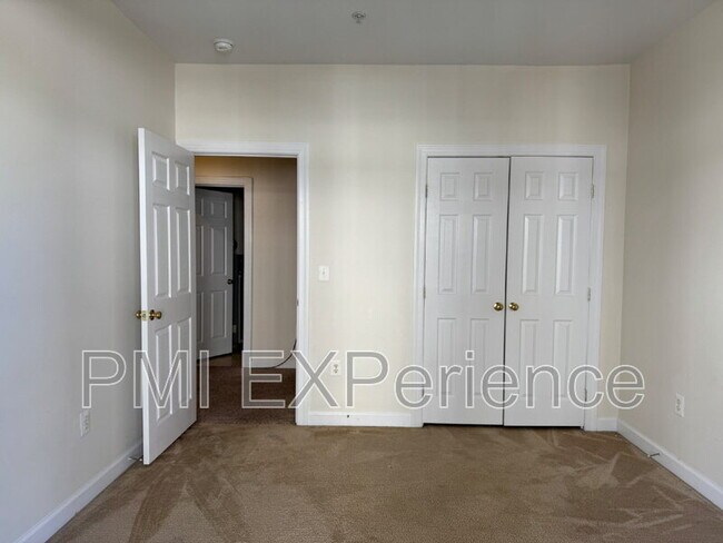 Building Photo - 302 A Dr Andrews Way
