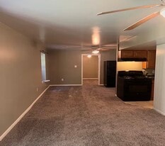 Building Photo - 6200 Tamara Ct