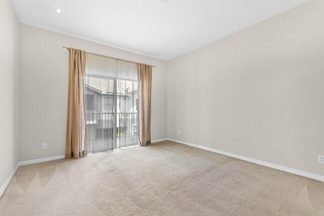 Building Photo - 3116 Grandiflora Dr