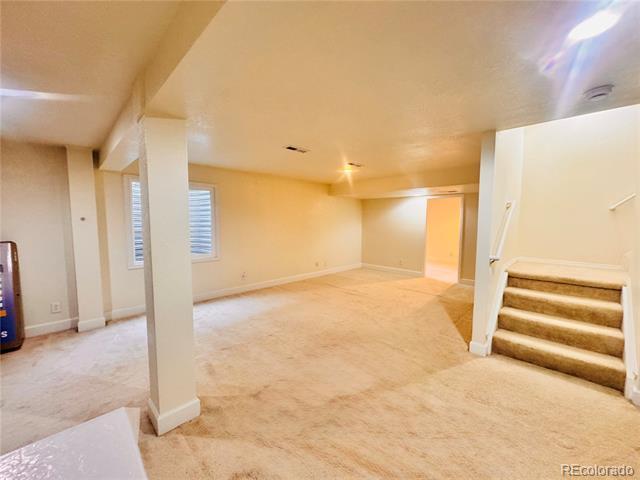Building Photo - 9633 E Caley Cir